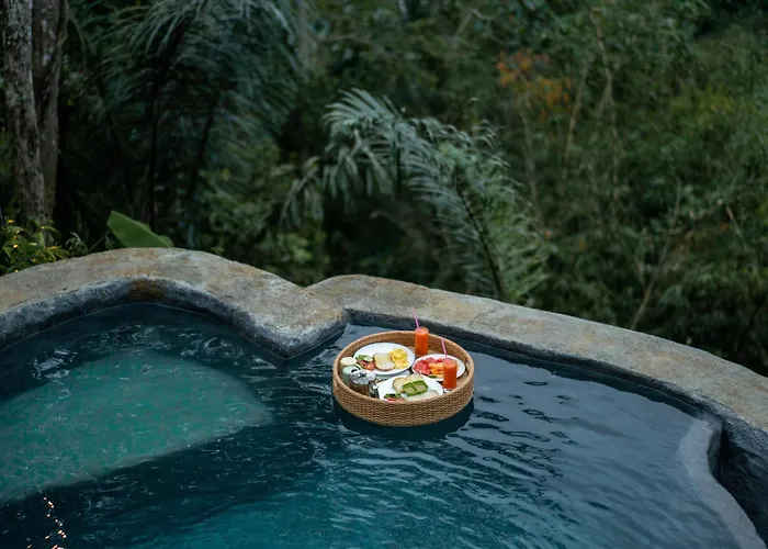 Royal Kemala - Jungle View With Private Pool