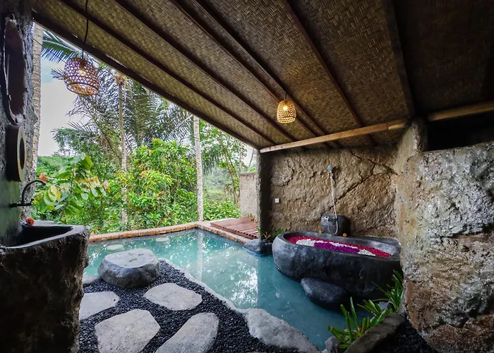 Royal Kemala - Jungle View With Private Pool